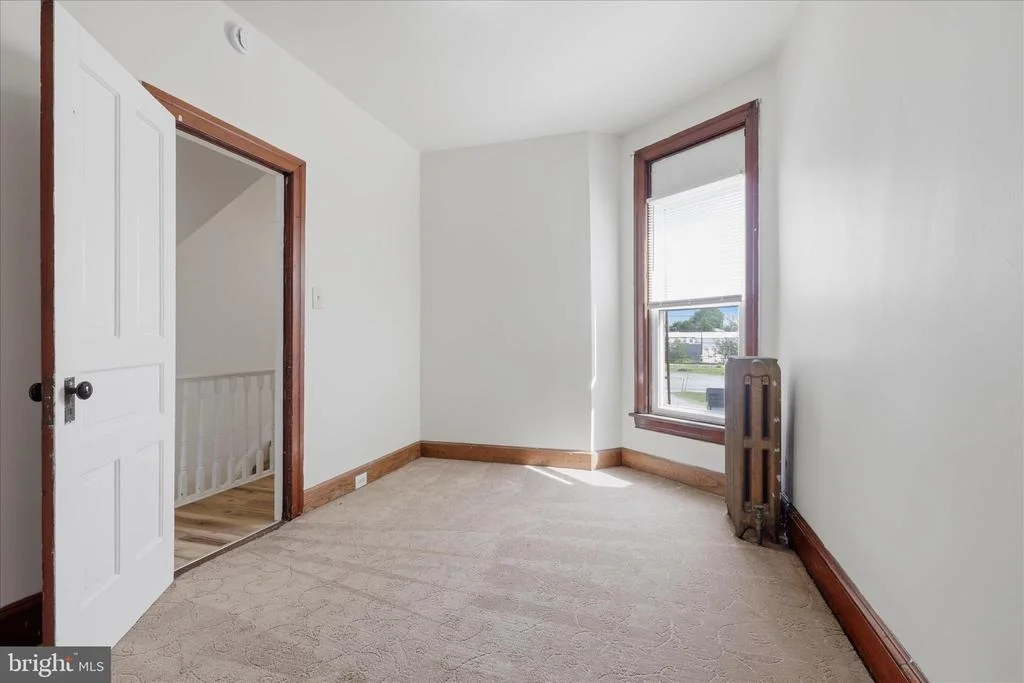 Photo of 40 FAIRGROUND AVENUE