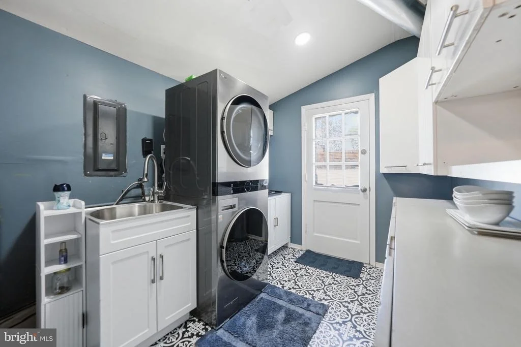 Photo of 12109 ROCKLEDGE DRIVE