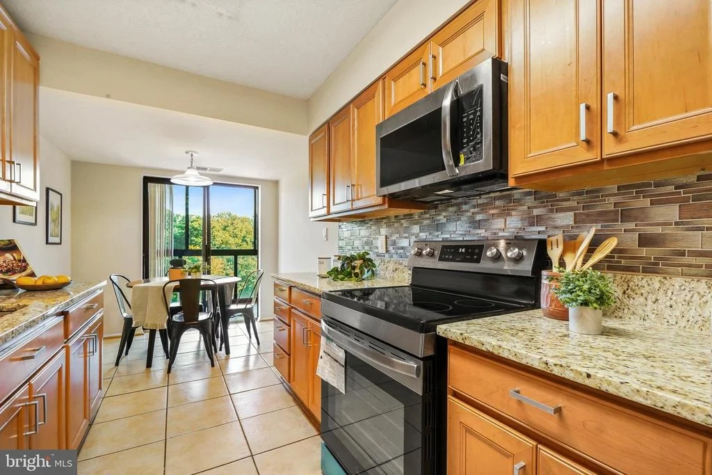 Photo of Unit 3621 at 15115 INTERLACHEN DRIVE