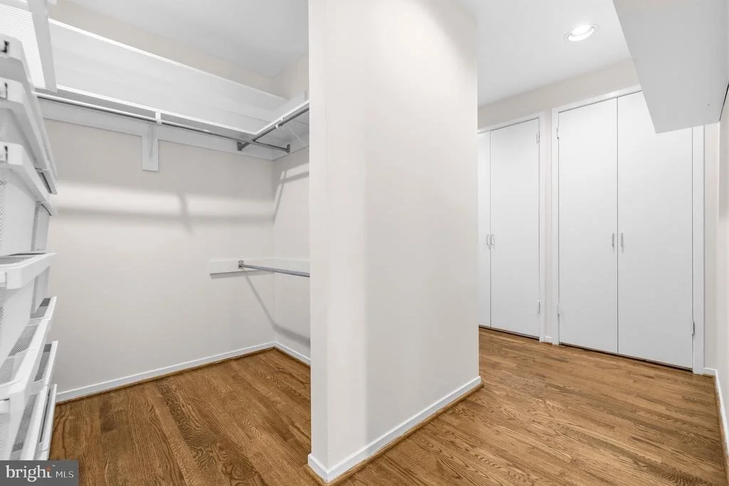 Photo of 9416 HOLBROOK LANE
