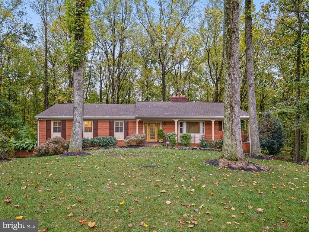 Photo of 17509 SKYLINE DRIVE