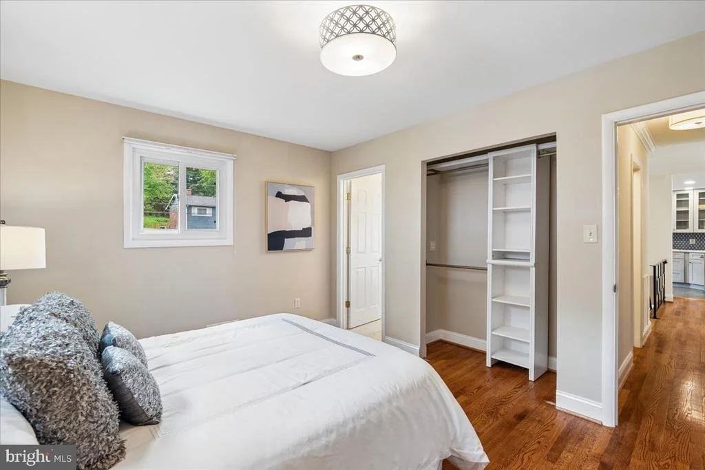 Photo of 9817 CHERRY TREE LANE