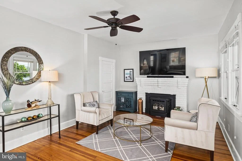 Photo of 208 EDGEWATER DRIVE
