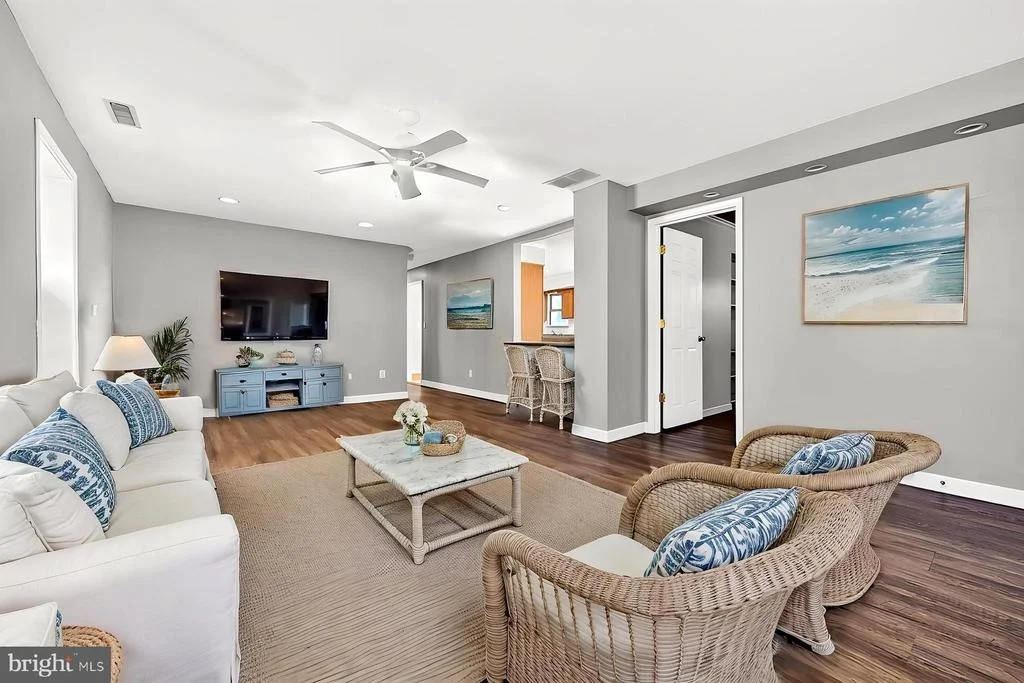 Photo of 118 ELLIOTT PLACE