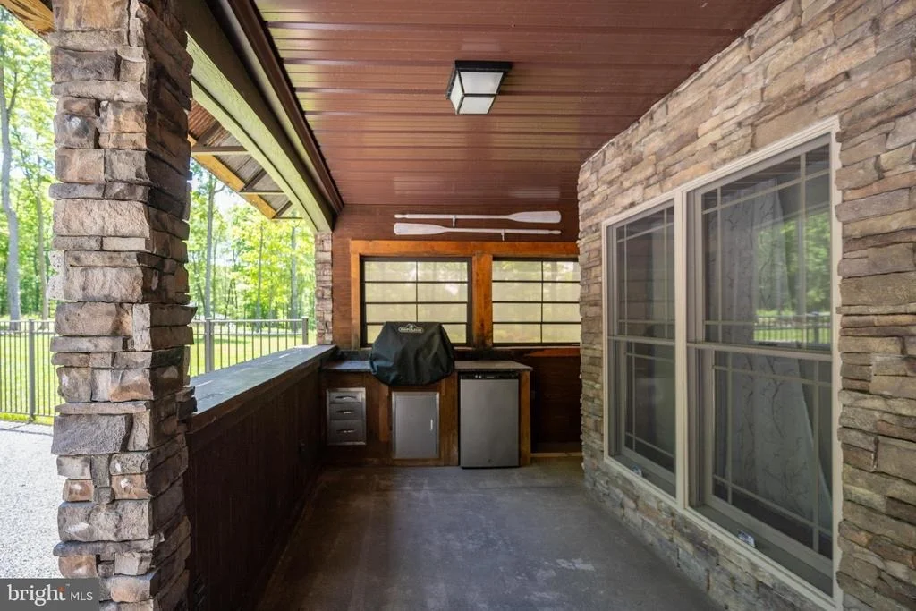 Photo of 60 JOANS LANE