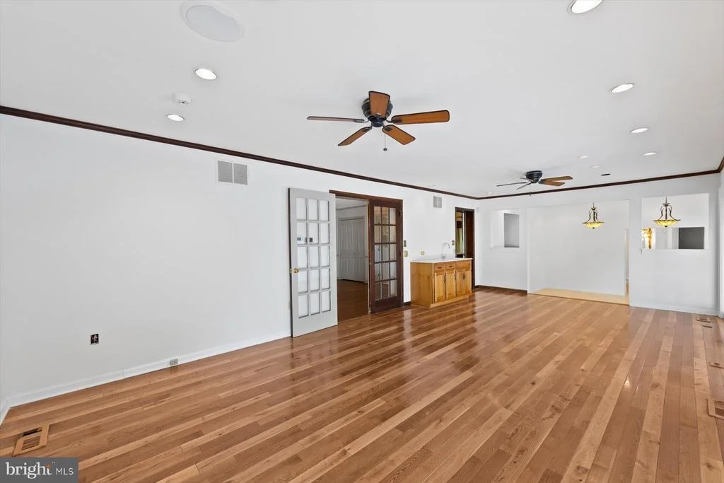 Photo of 20340 SILVER LAKE DRIVE