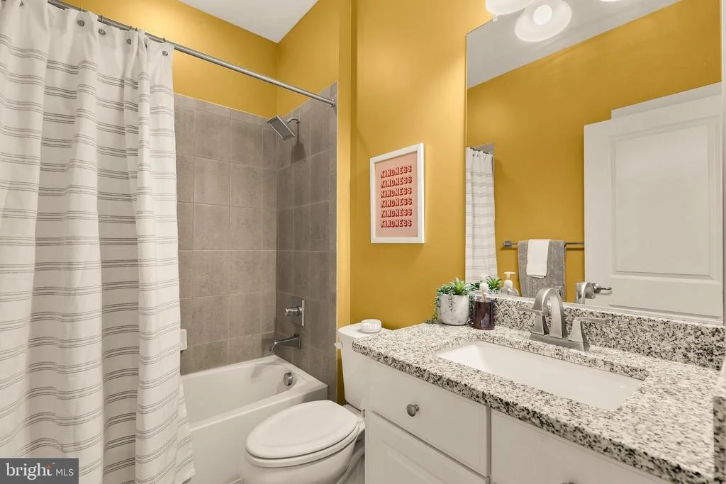 Photo of 33415 BRIDGEHAMPTON LANE