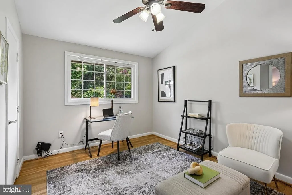 Photo of 811 KENBROOK DRIVE