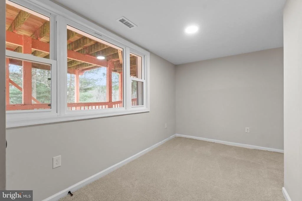 Photo of 6411 FULMER ROAD