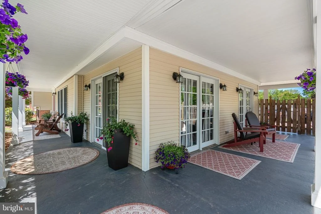Photo of 804 OLIVE DRIVE