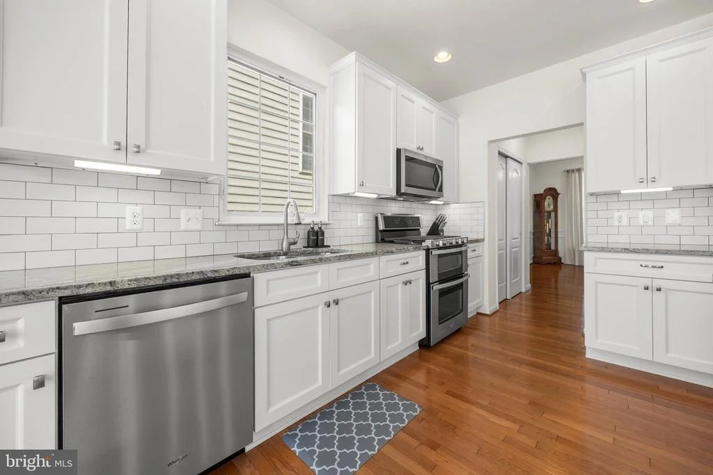 Photo of 42583 PELICAN DRIVE