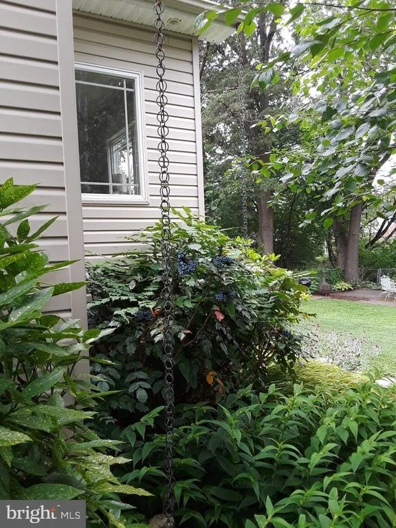 Photo of 10004 SIDNEY ROAD