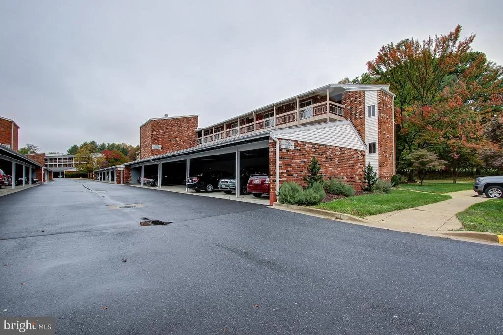 Photo of Unit 142B at 3501 FOREST EDGE DRIVE