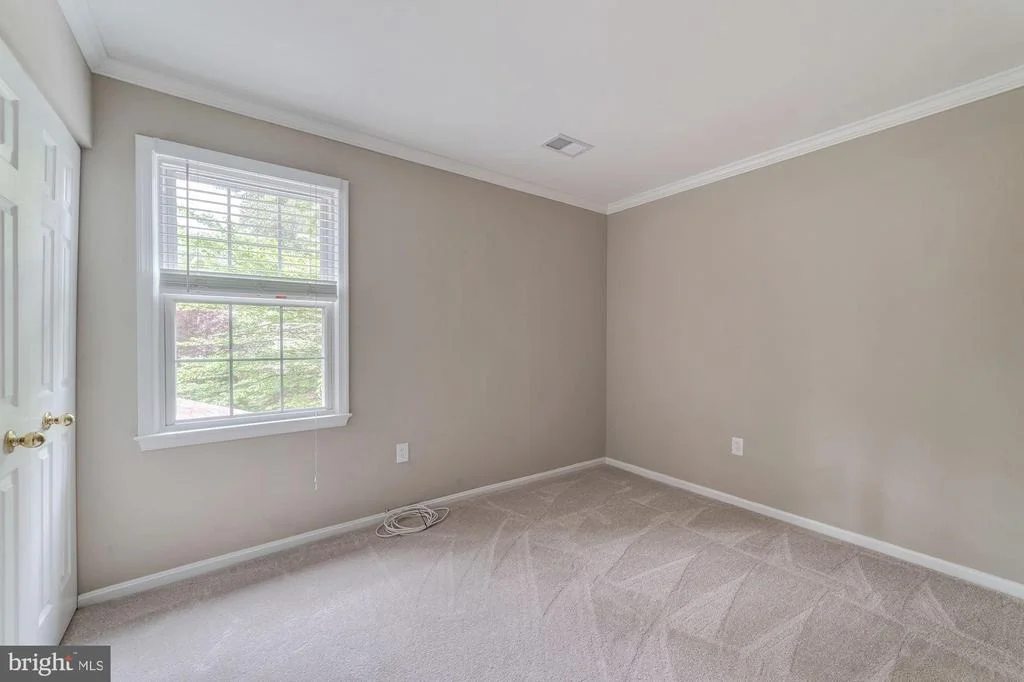Photo of 5111 KING DAVID BOULEVARD