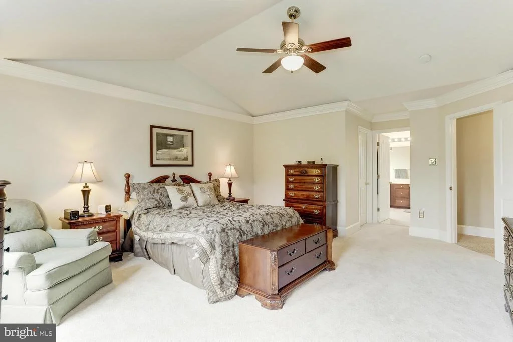 Photo of 5928 SPRING LEAF COURT