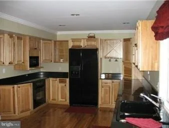 Photo of 1511 SUMMIT DRIVE