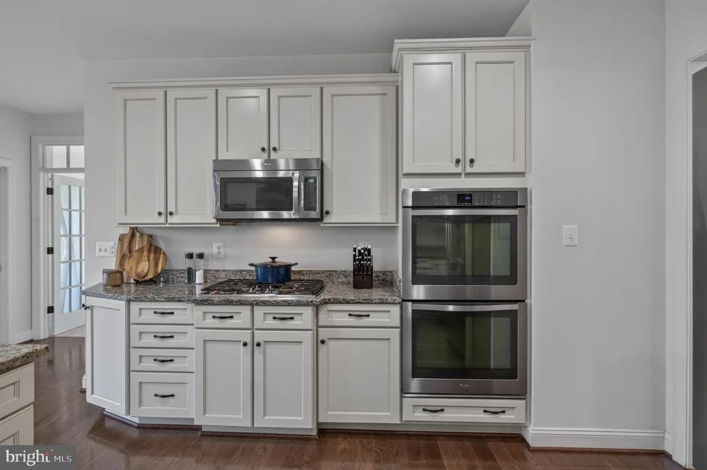 Photo of 1315 VOLUNTEER DRIVE