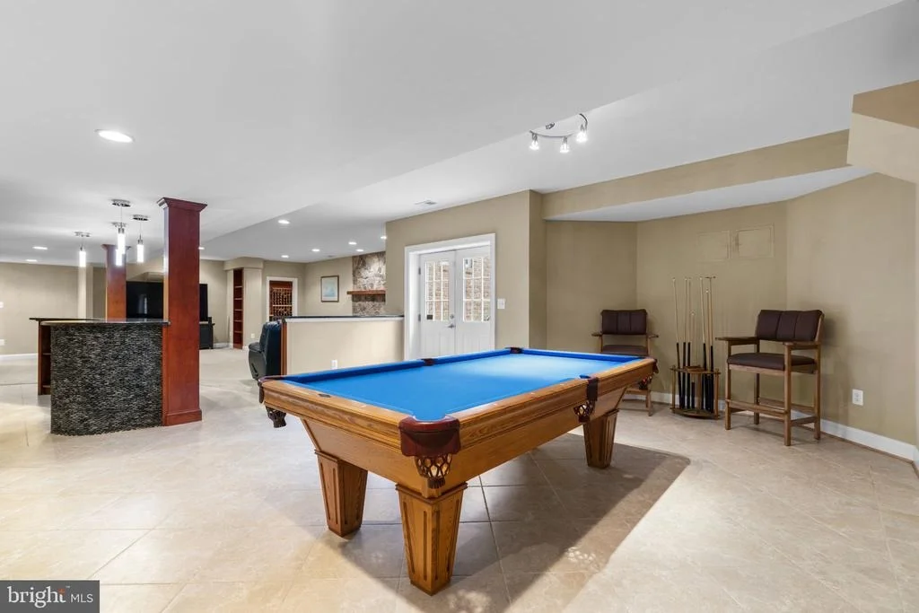 Photo of 370 EAGLE HILL ROAD