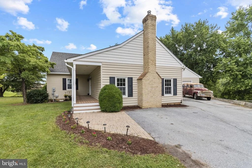 Photo of 7702 BRIDLE PATH CIRCLE