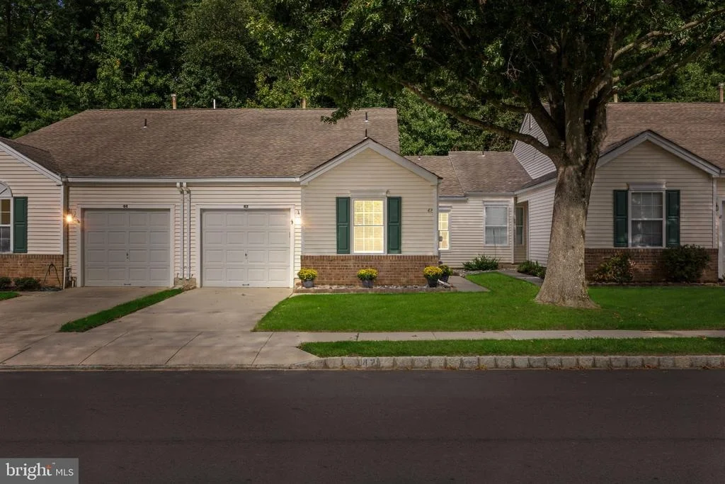 Photo of 42 PEPPERGRASS DRIVE N