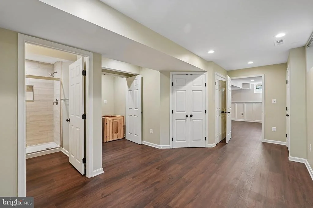 Photo of 6 BENTLEY DRIVE