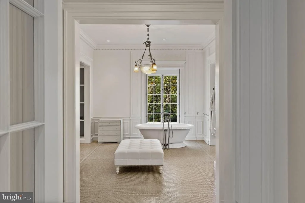 Photo of 15 CHARLCOTE PLACE