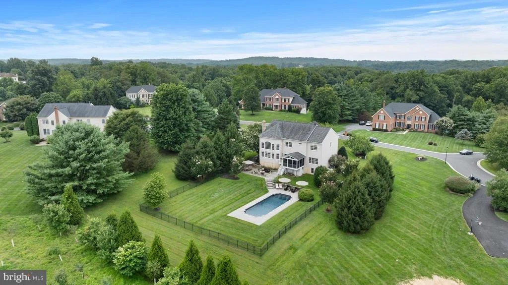 Photo of 14835 HUNTING WAY