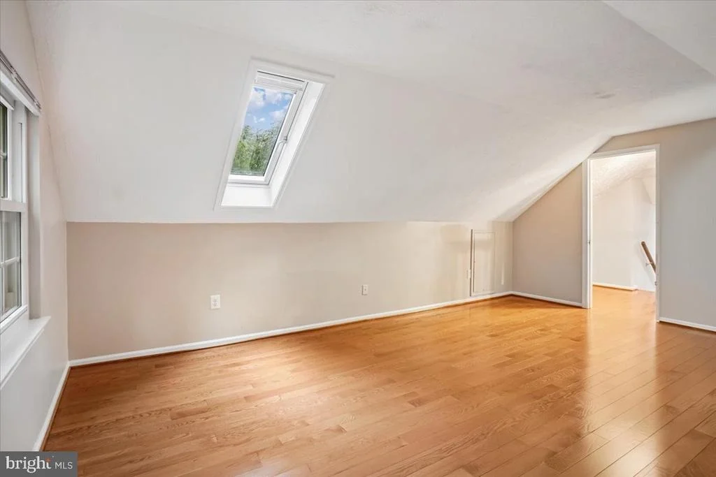 Photo of 1877 POST OAK TRAIL