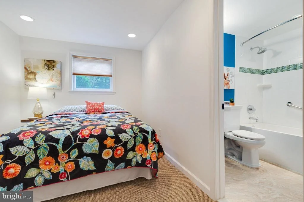 Photo of 10125 GLENMERE ROAD