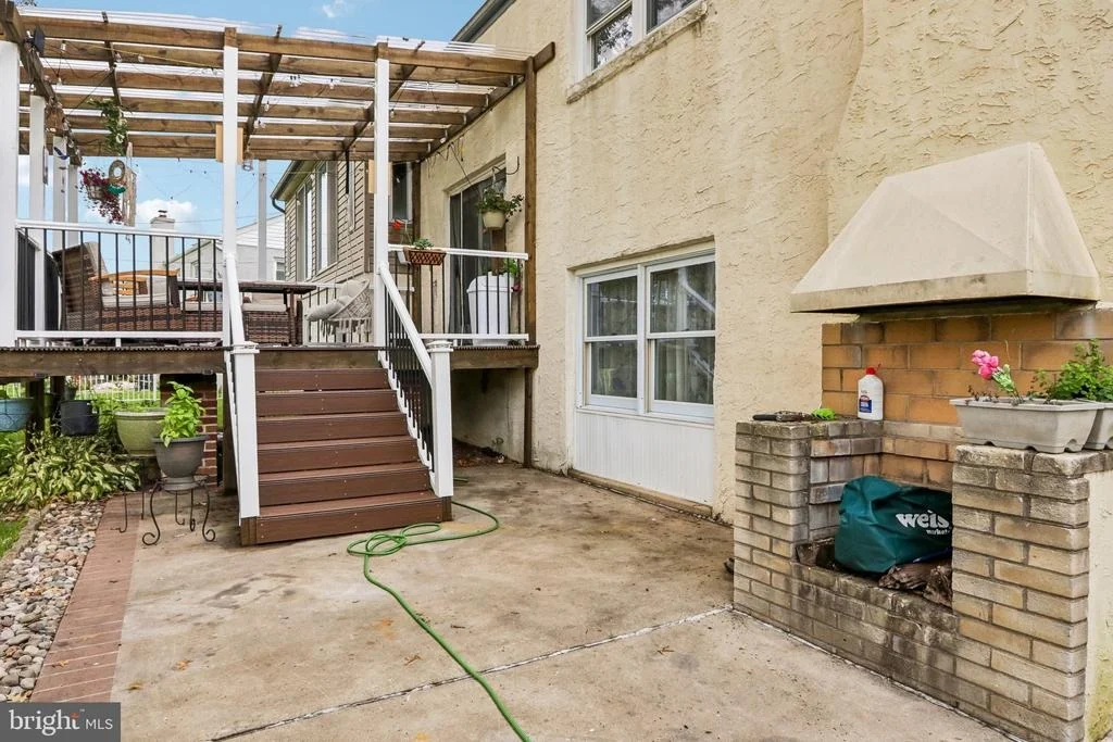 Photo of 865 WORTHINGTON DRIVE