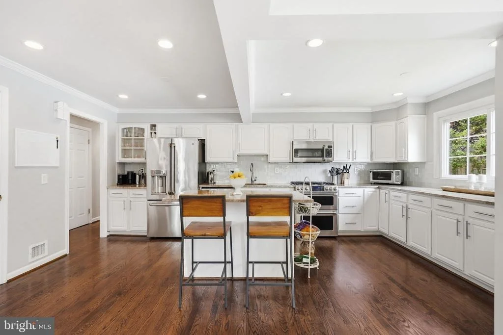 Photo of 6207 ADELAIDE DRIVE
