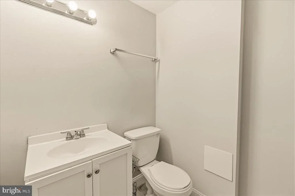 Photo of 623 ANGELWING LANE