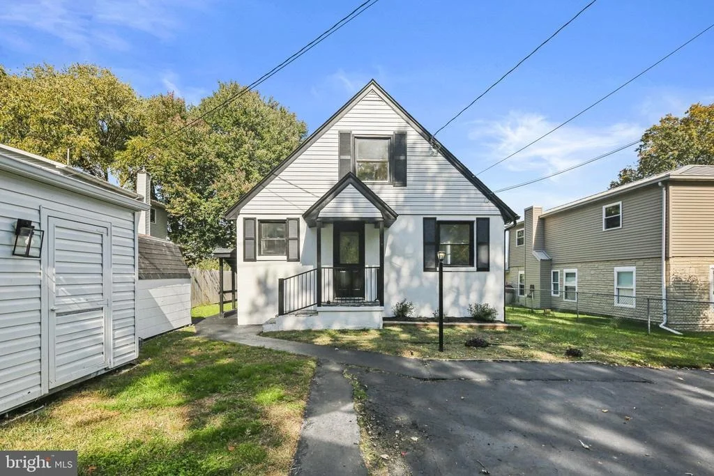 Photo of 515 FREYS ROAD