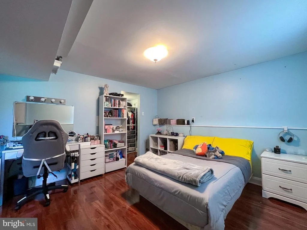 Photo of 121 DEERFIELD PLACE