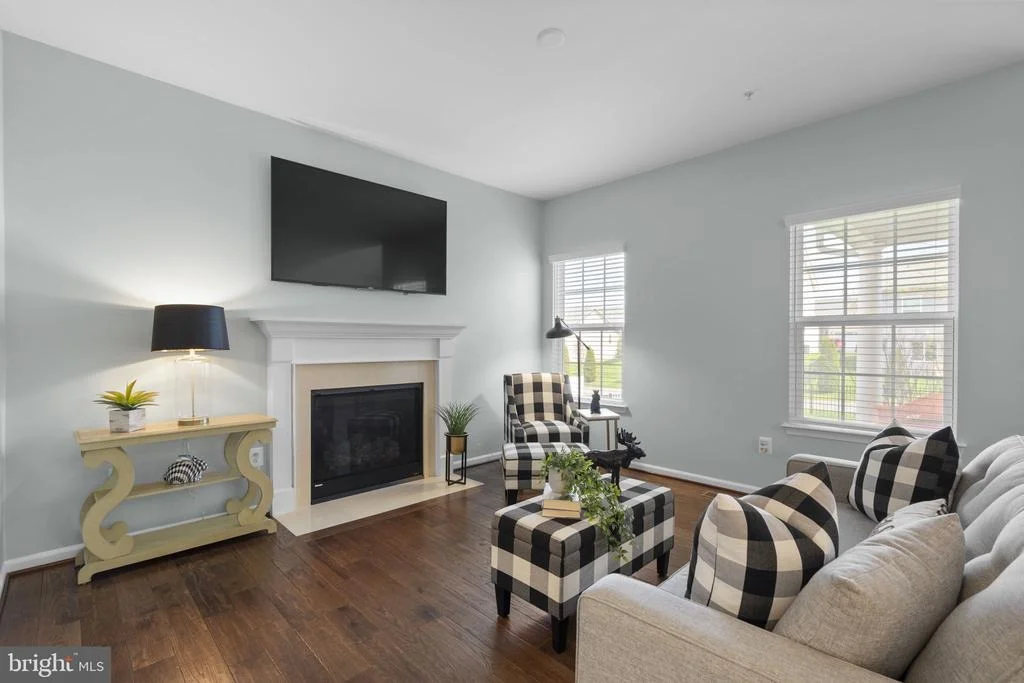 Photo of 4709 PULLER DRIVE