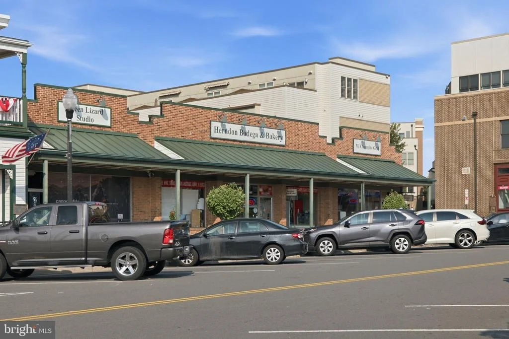 Photo of 1106 MONROE STREET