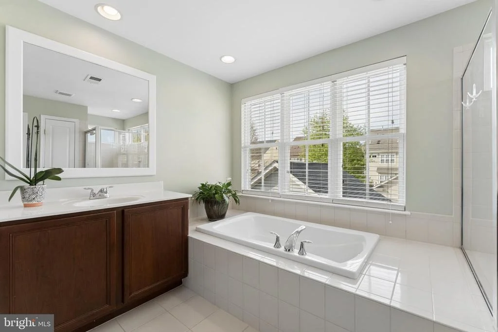 Photo of 23342 HIGBEE LANE