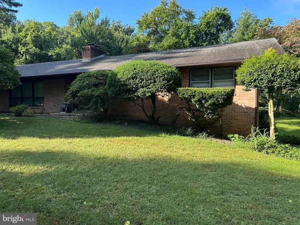 Photo of 132 OSAGE LANE