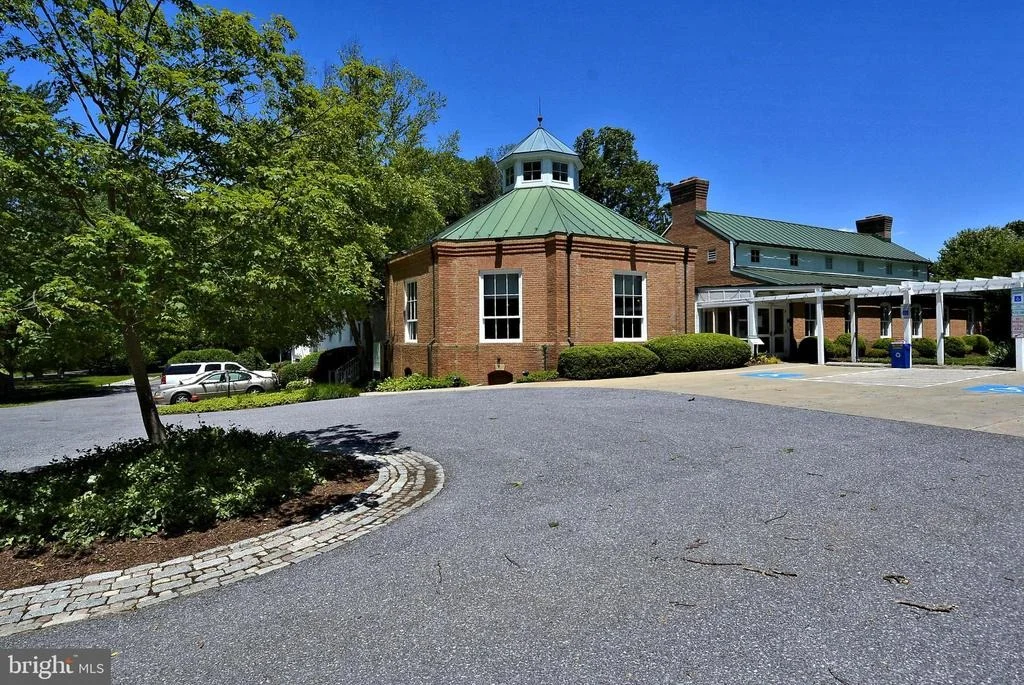 Photo of Unit 2 at 1049 WINDRUSH LANE