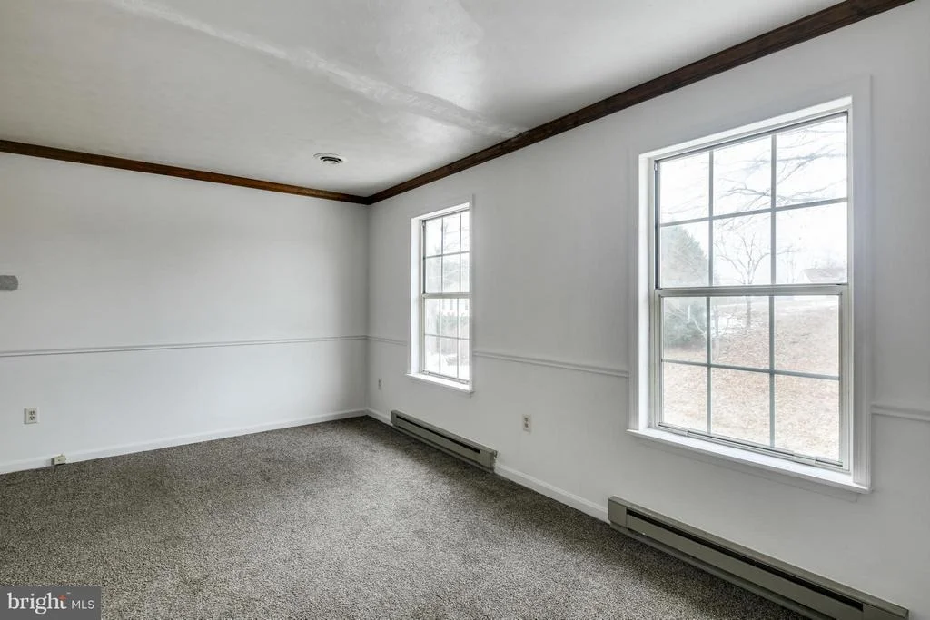 Photo of 1596 SMILEY DRIVE