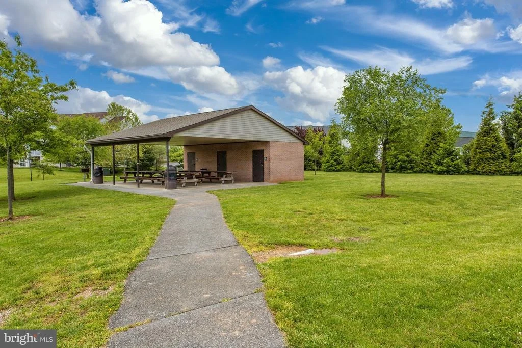Photo of Unit 3A at 2501 COLERIDGE DRIVE