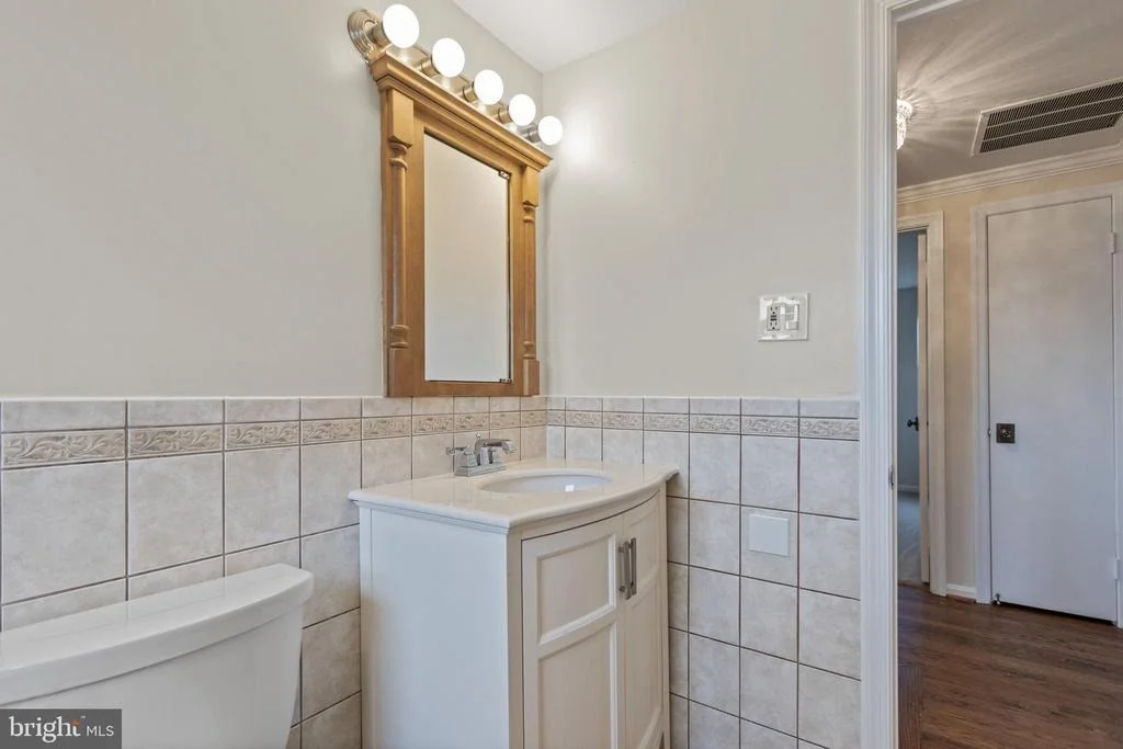 Photo of 3011 BONVIEW LANE