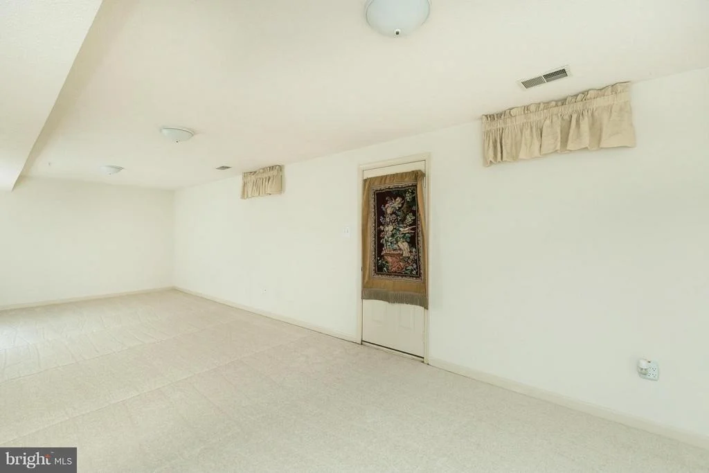 Photo of 15000 HUNTER MOUNTAIN LANE
