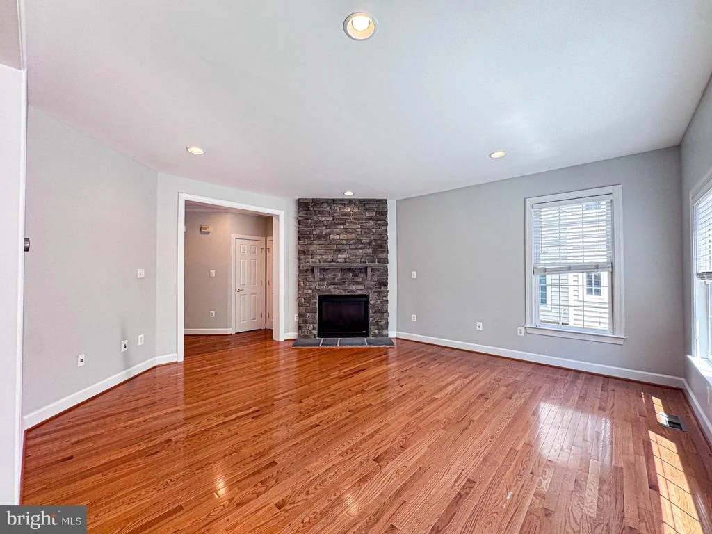 Photo of 42631 EXPLORER DRIVE