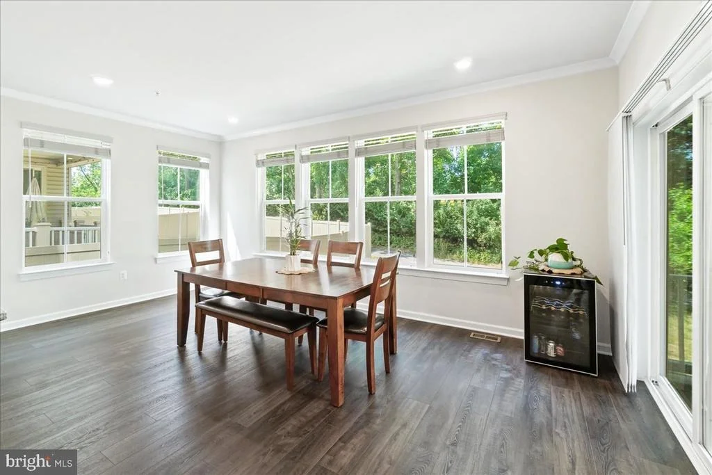 Photo of 5211 CONTINENTAL DRIVE
