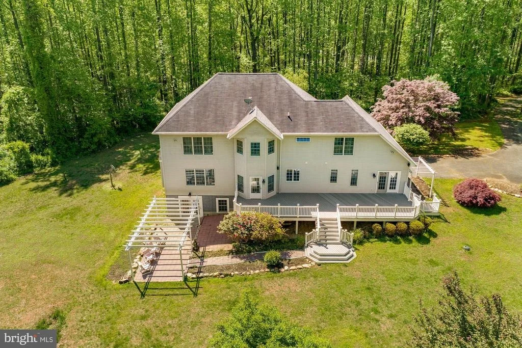 Photo of 1105 THOMPSON WAY