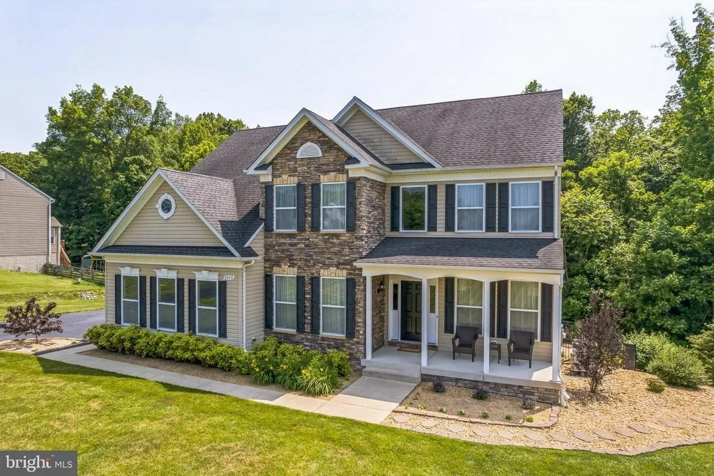Photo of 2058 BAYTHORNE ROAD
