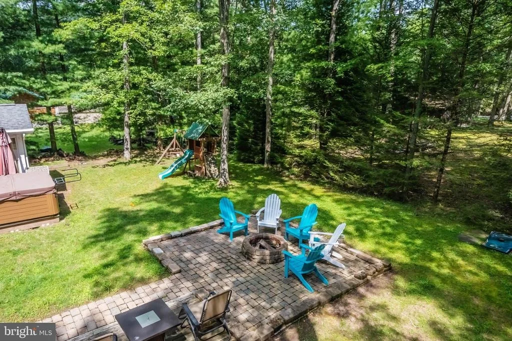 Photo of 302 OAK WAY ROAD