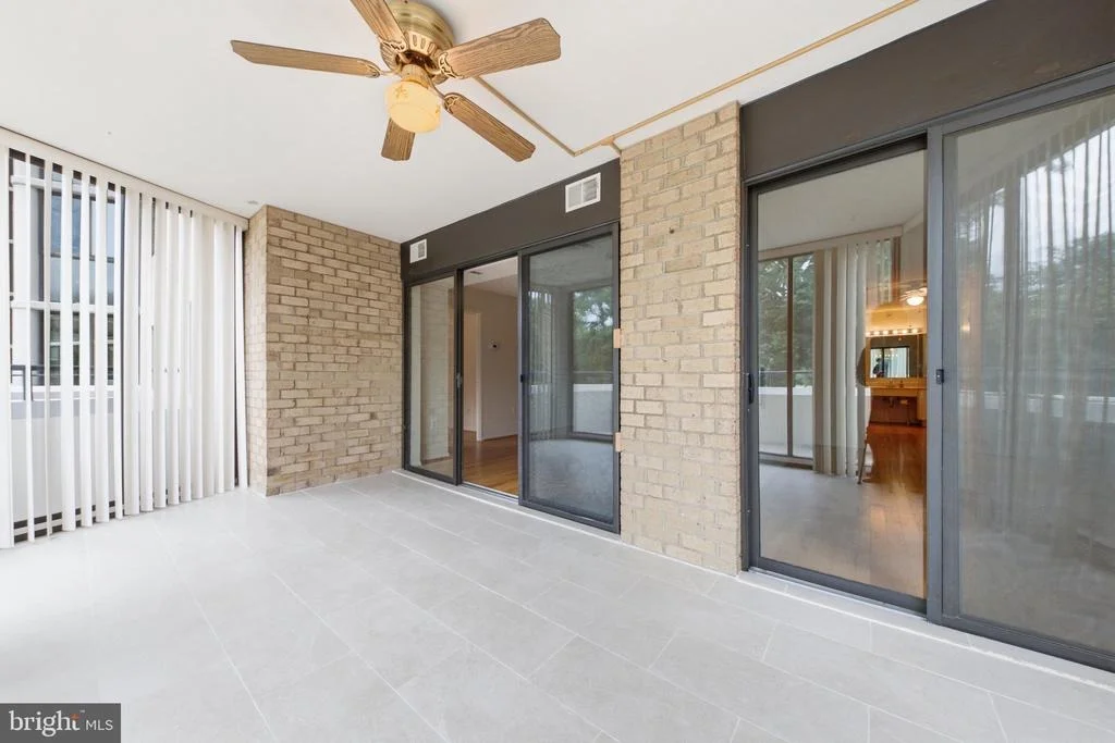 Photo of Unit 2115 at 15107 INTERLACHEN DRIVE