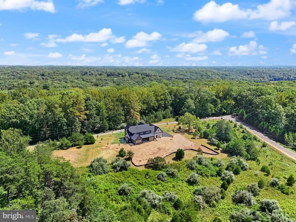 Photo of 7924 EVANS FORD RD